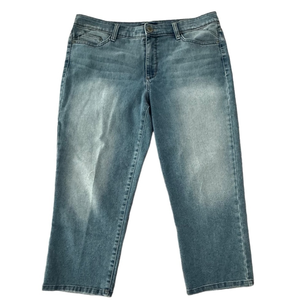 Bandolino Selene Cropped Jeans Size 14 Medium Wash Blue Denim